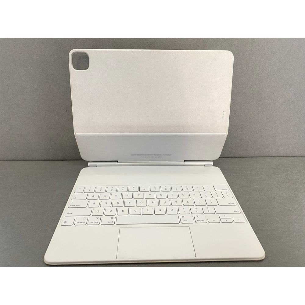 Apple Magic Keyboard iPad Pro 11 & iPad Air White A22480 Backlit Trackpad